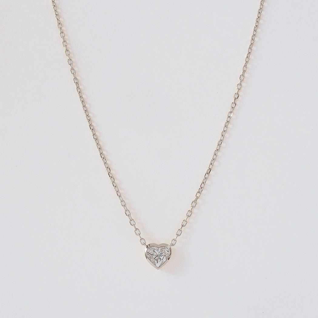 Heart Solitaire Necklace - Closed Setting - Gold & Diamond