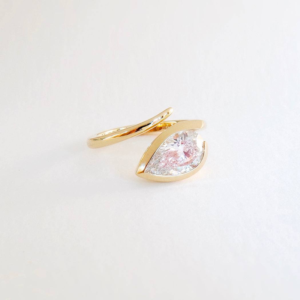 Ophira Ring – Gold & Pear Diamond