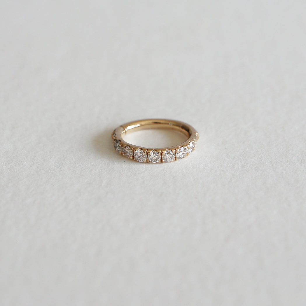 Oval Piercing Clicker Gold & Diamonds