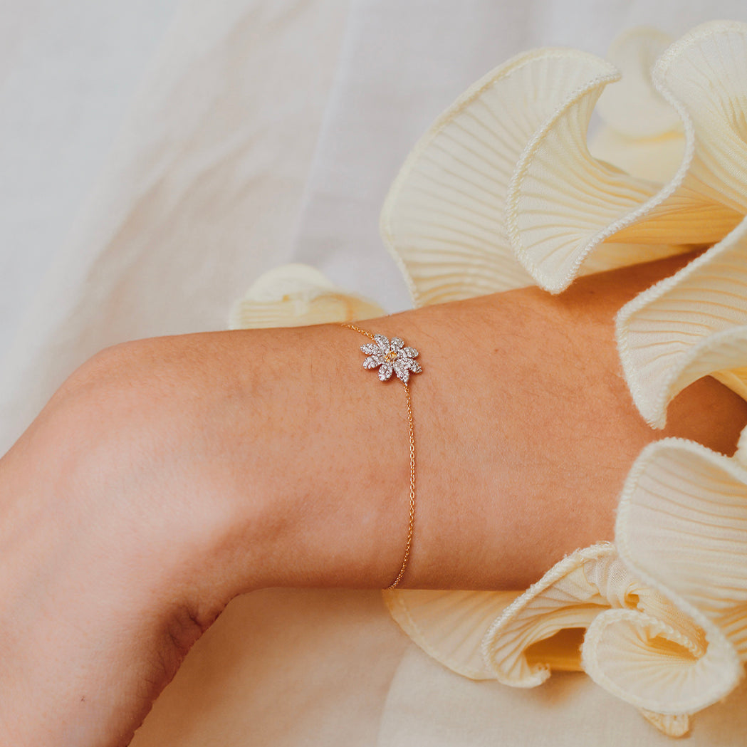 Daisy Armband - Gold, Diamanten & gelber Saphir