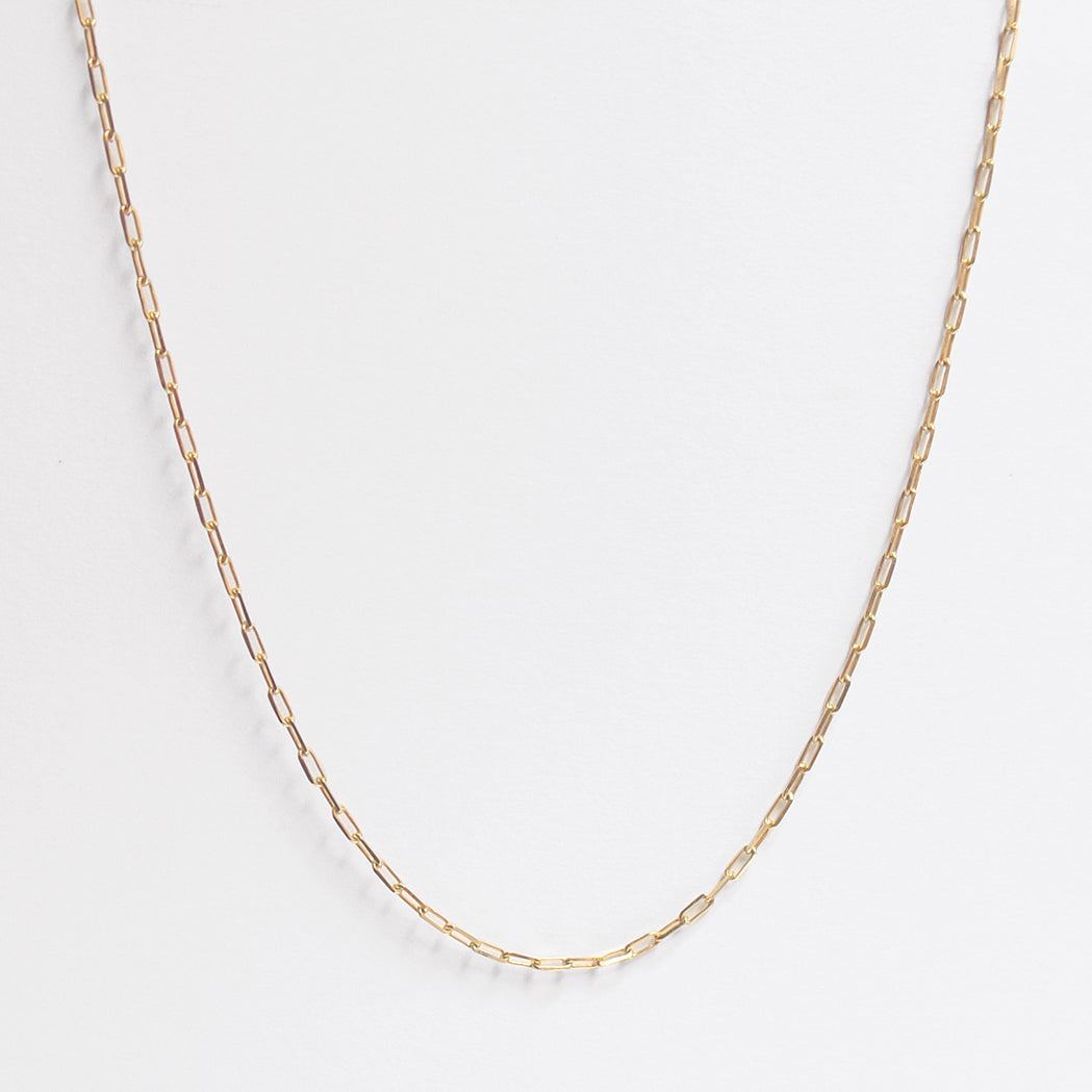 Breite Gliederkette aus Gold