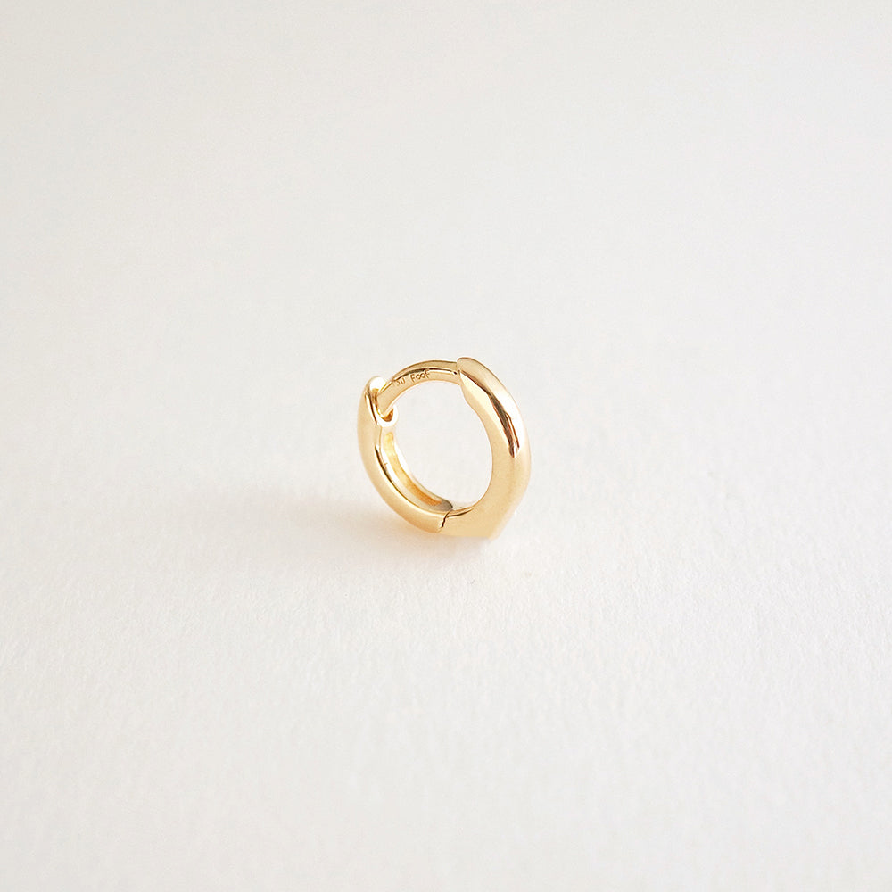 Single Gold Classic Hoop - 6 mm