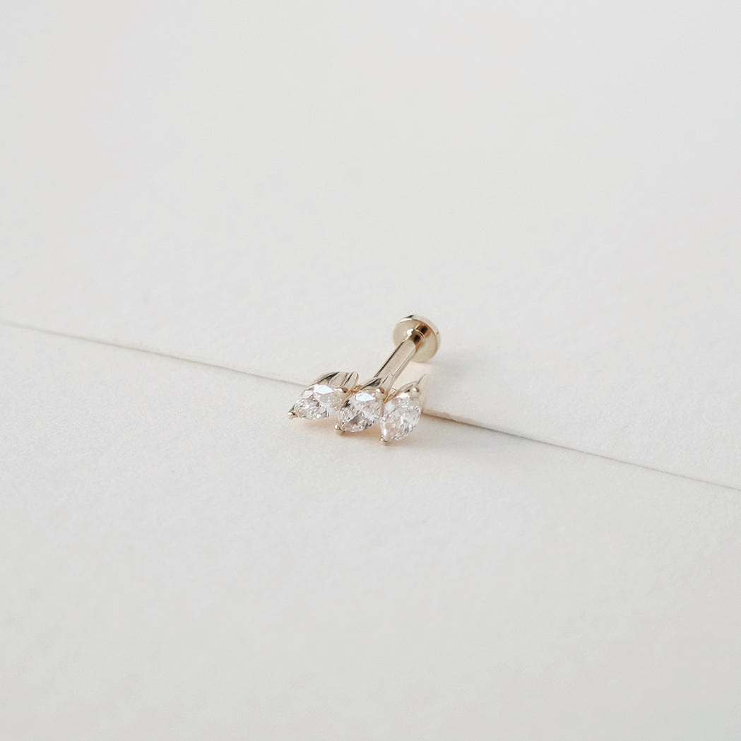 Halley Ear Piercing - Gold & Diamonds