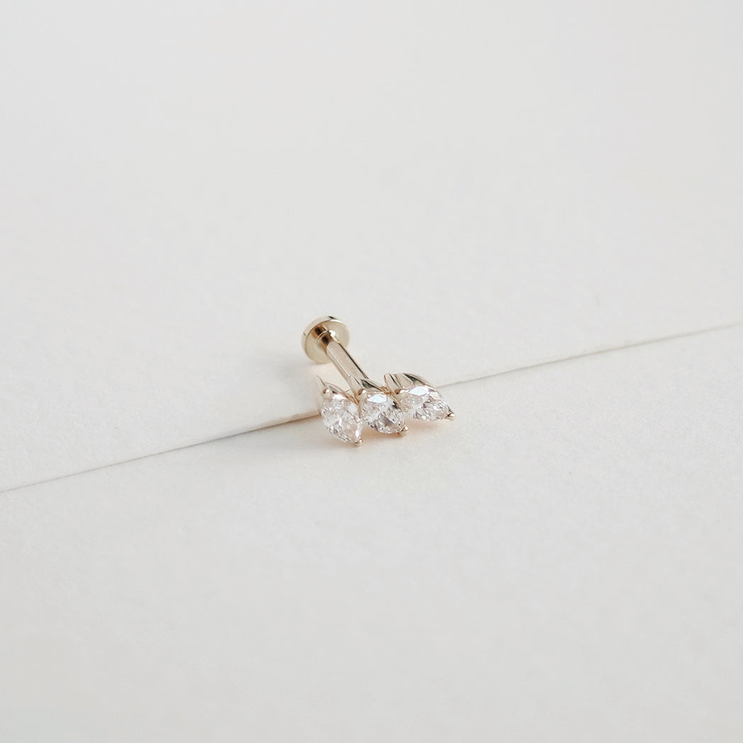 Halley Ear Piercing - Gold & Diamonds