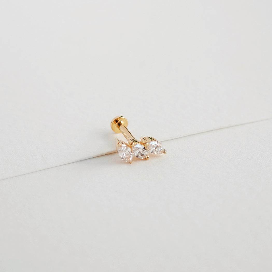 Halley Ear Piercing - Gold & Diamonds