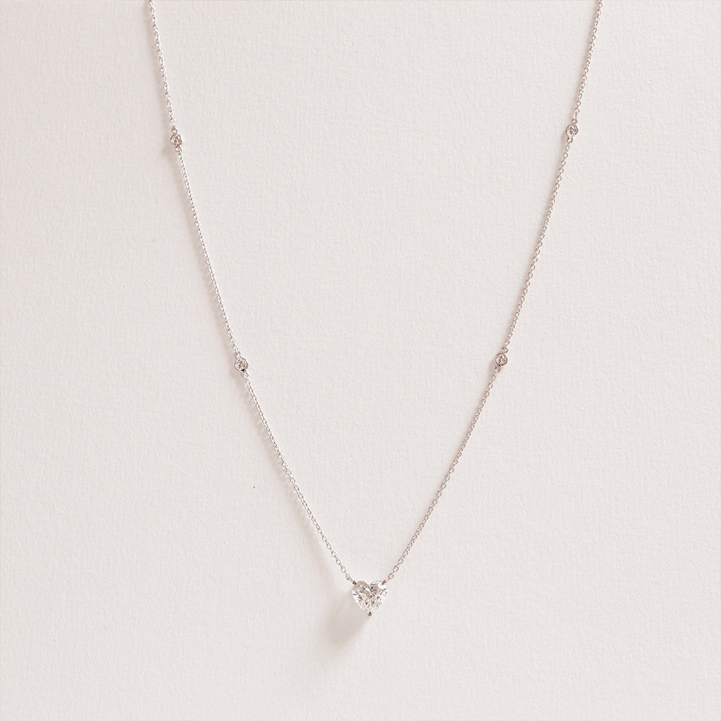 Solitaire Heart Necklace - Gold & Diamonds