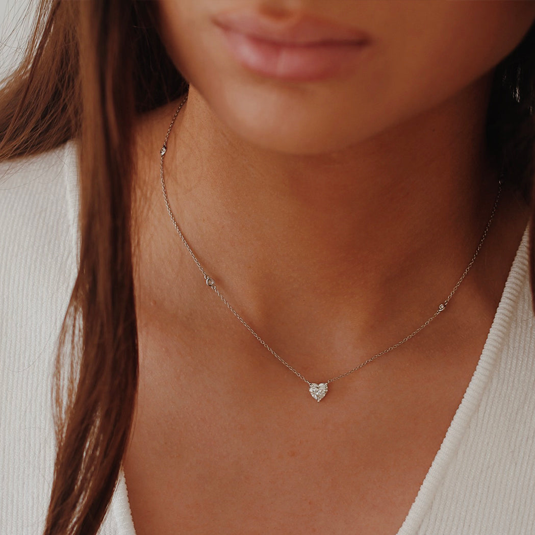 Solitaire Heart Necklace - Gold & Diamonds