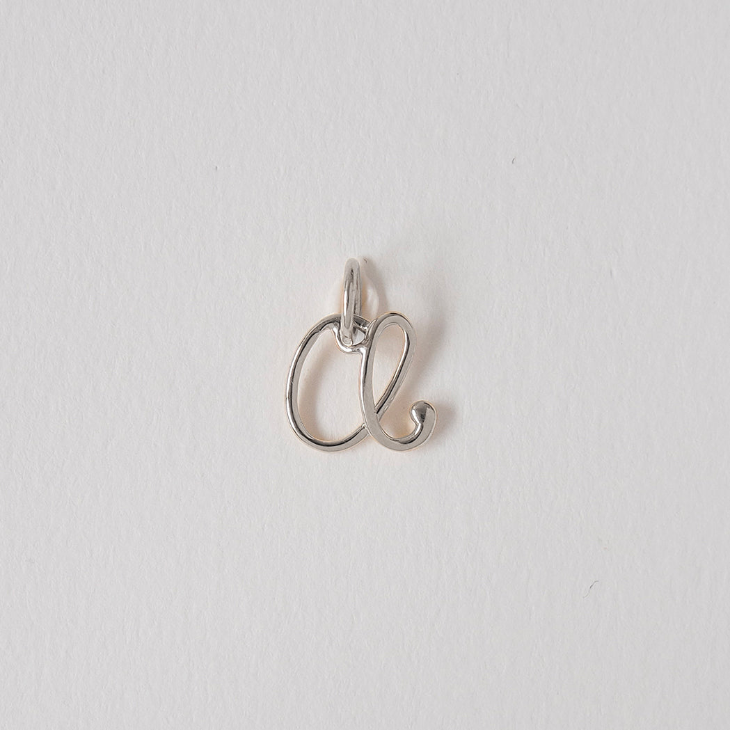 Initiale Gold Pendant