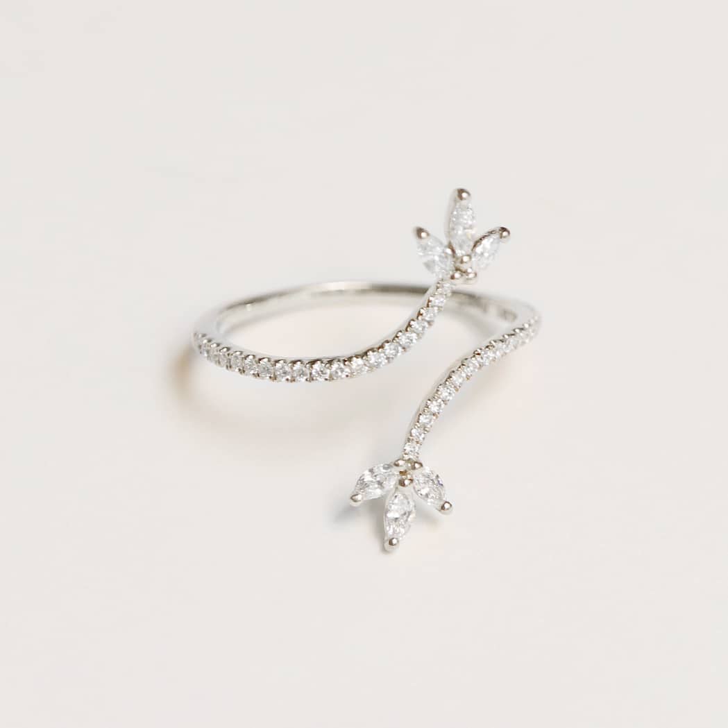 Bague Symétrique Lotus Or & Diamants