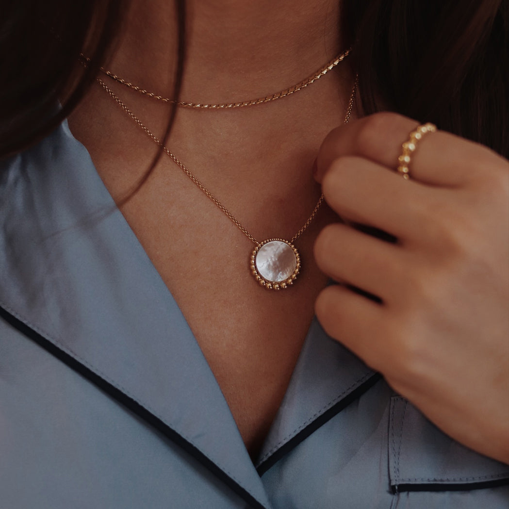 Noto Necklace - Mother-of-Pearl