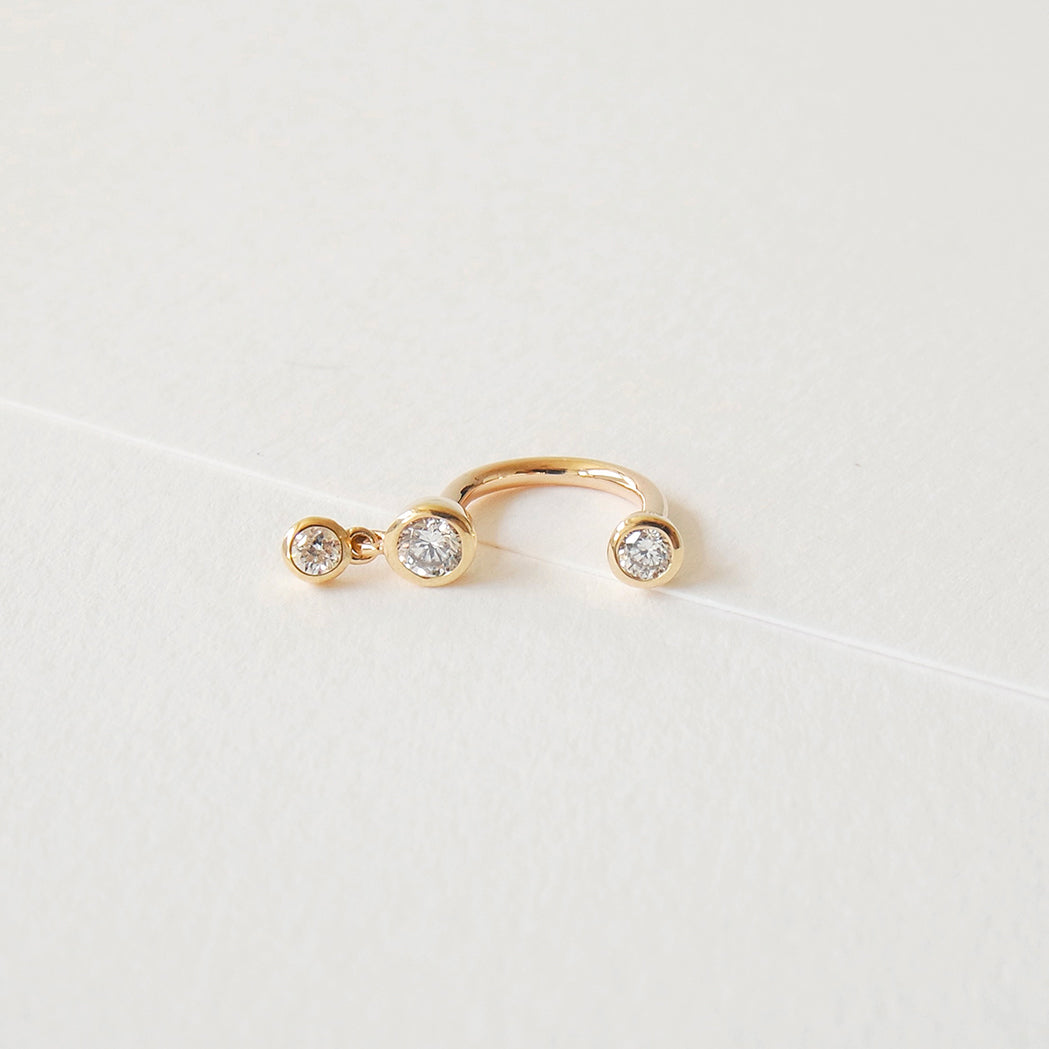 Bezel Banana Ear Piercing Gold Diamonds