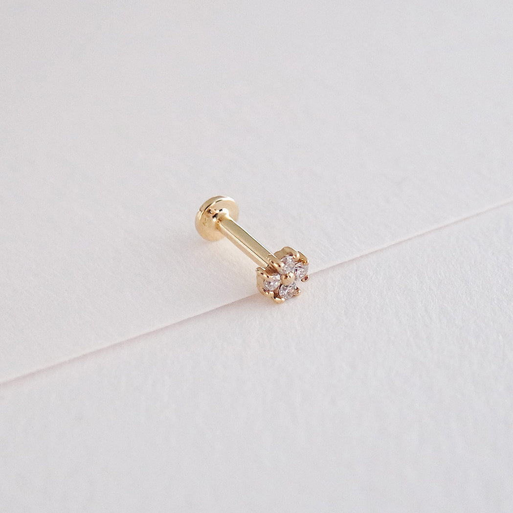 Clovis Ear Piercing - Gold & Diamanten