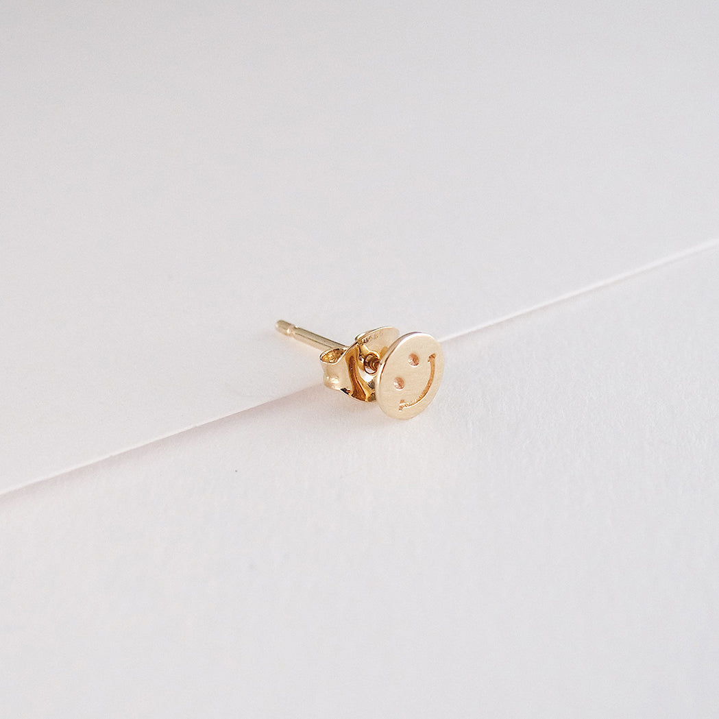 Happy Stud Earring - Gold