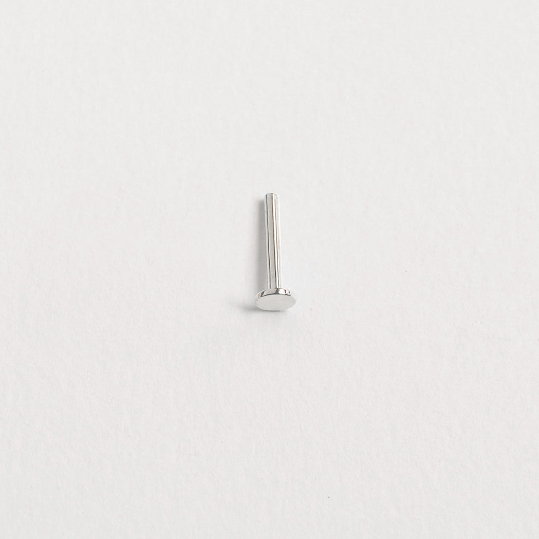 Piercing Flatback Post