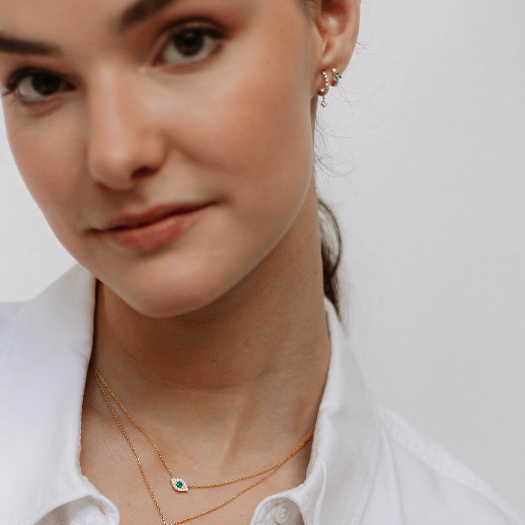 Single Triade Hoops – Gold, Diamonds & Emeralds