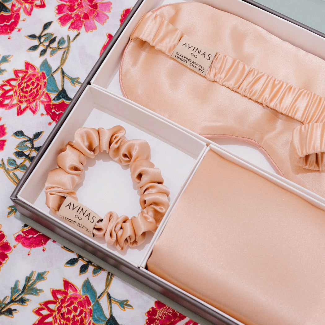 Sleeping Beauty Set in Silk