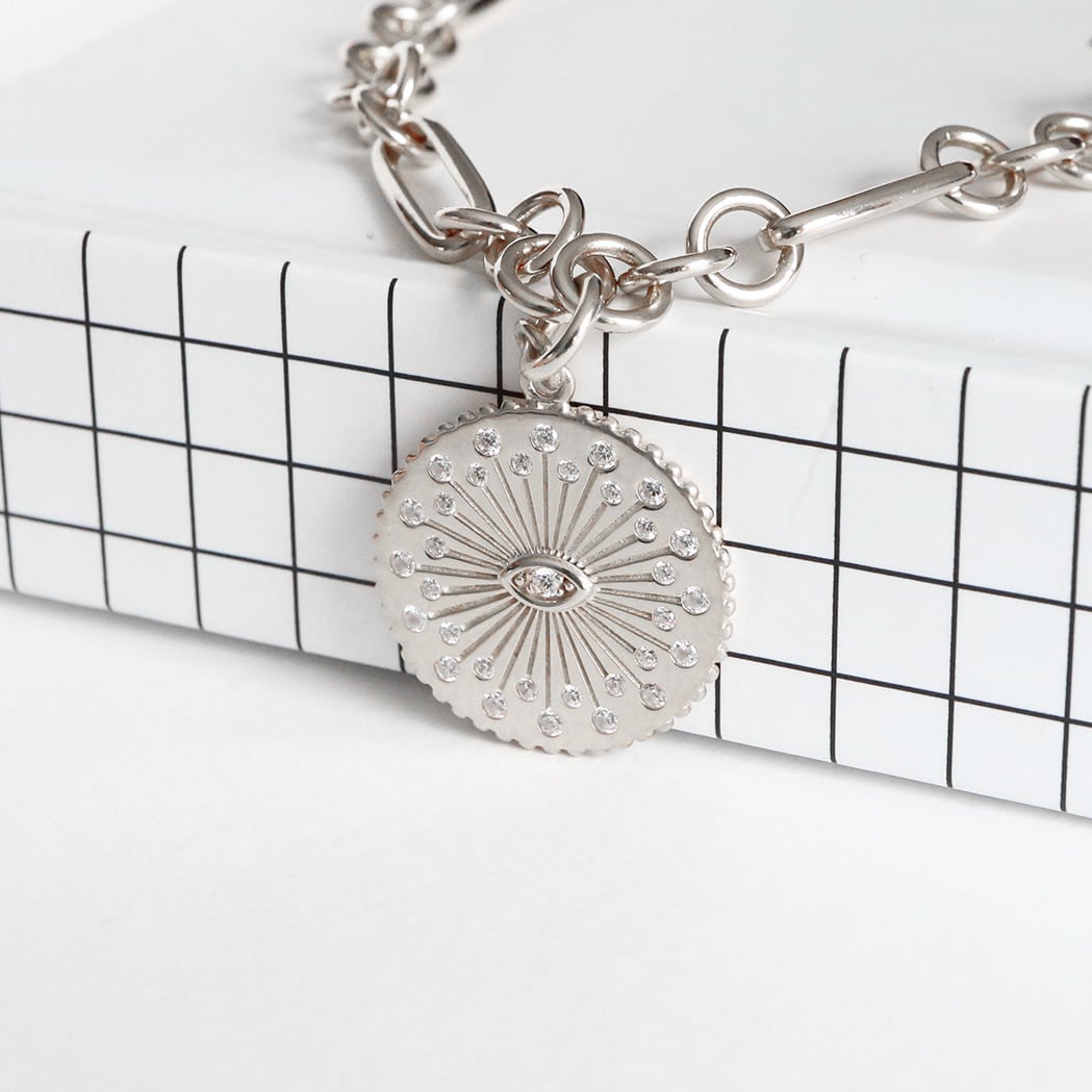 Sun Eye Medaillon