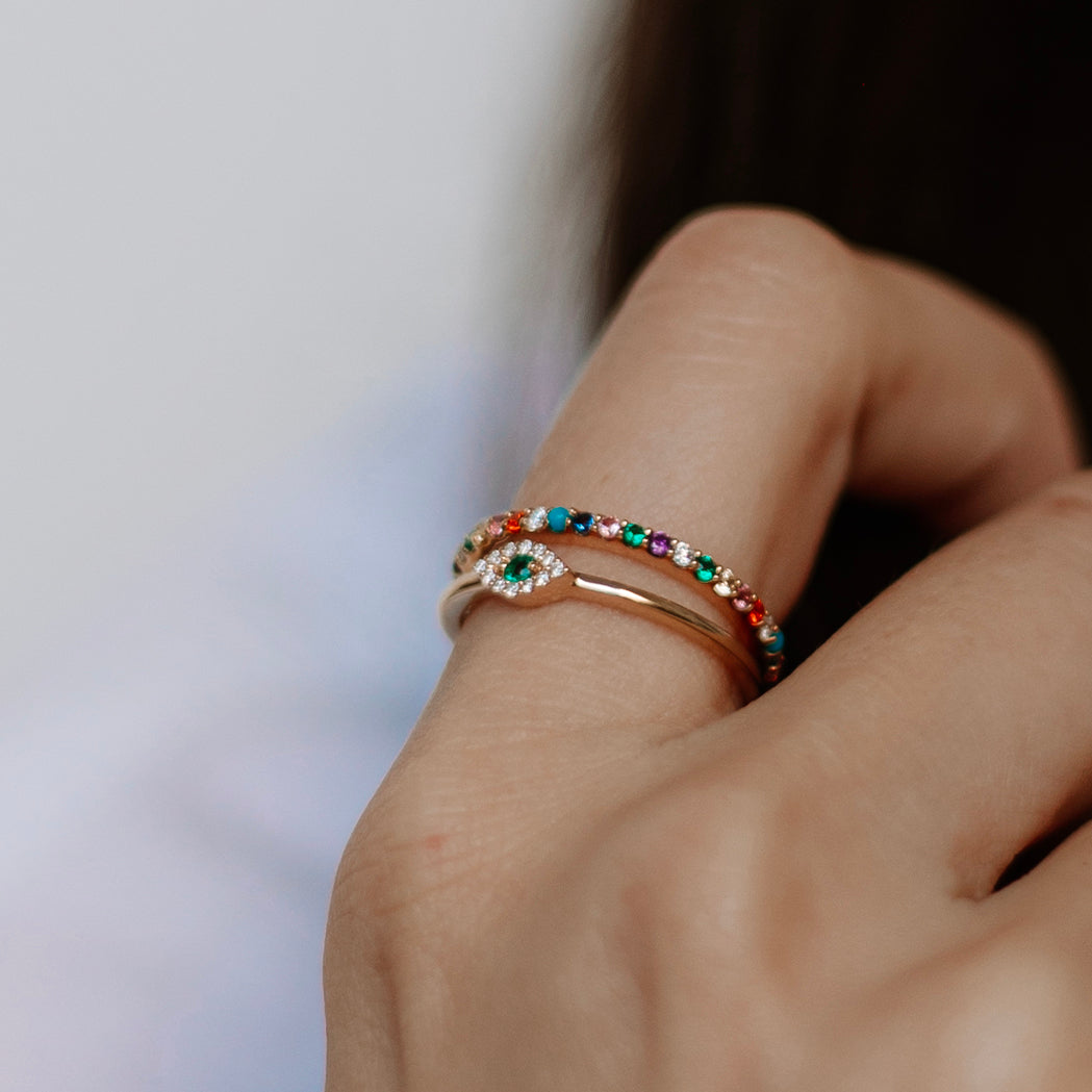Gold & Diamonds Tiny Eye Ring