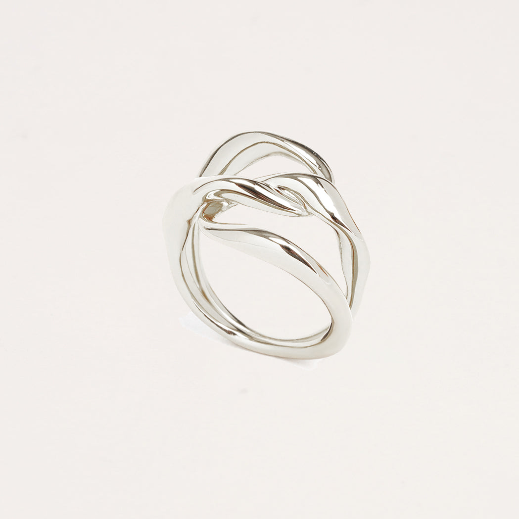 Wavy Ring