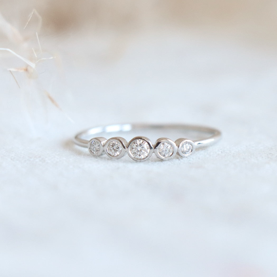 Stellar Ring Gold & Diamonds