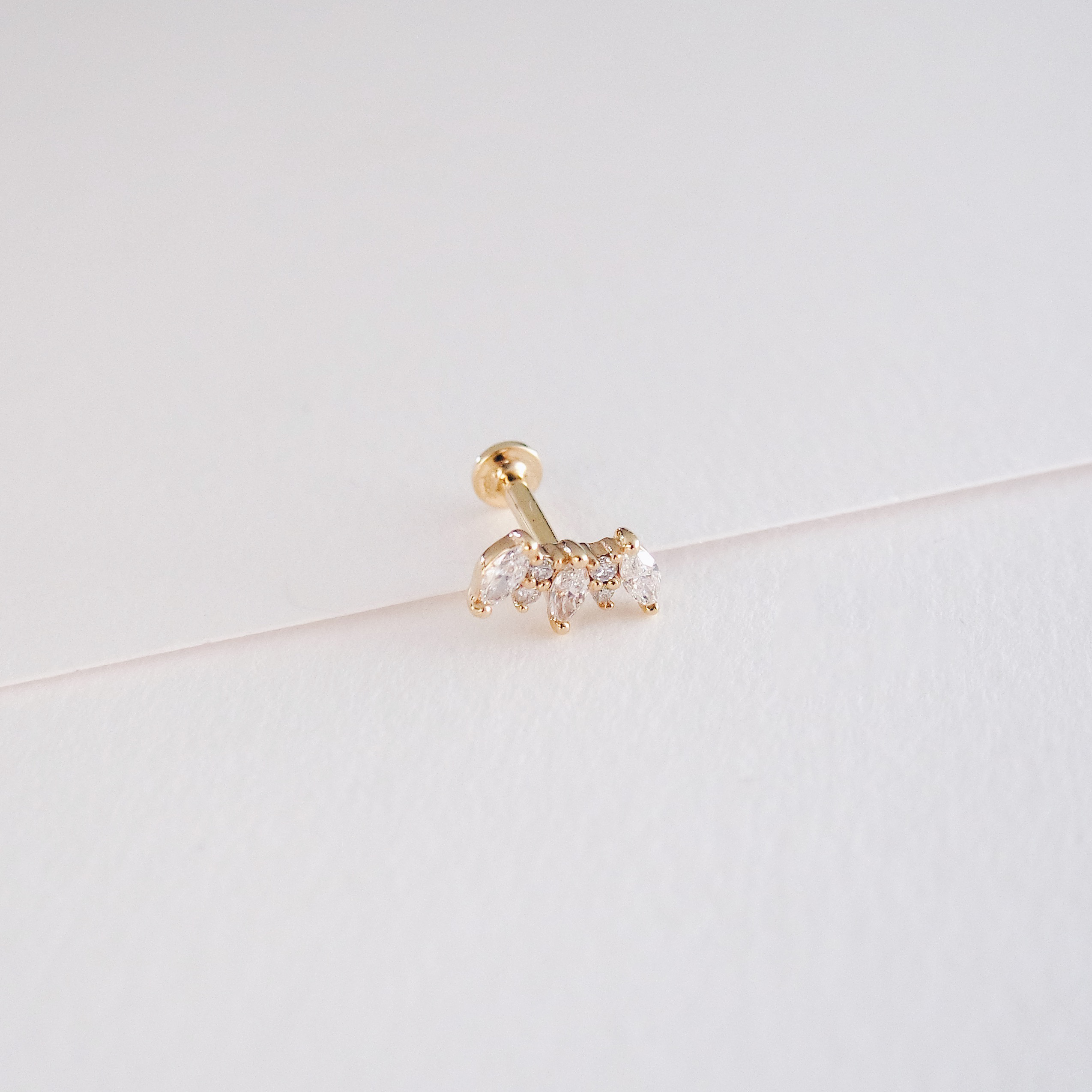 Wing Ear Piercing - Gold & Diamonds