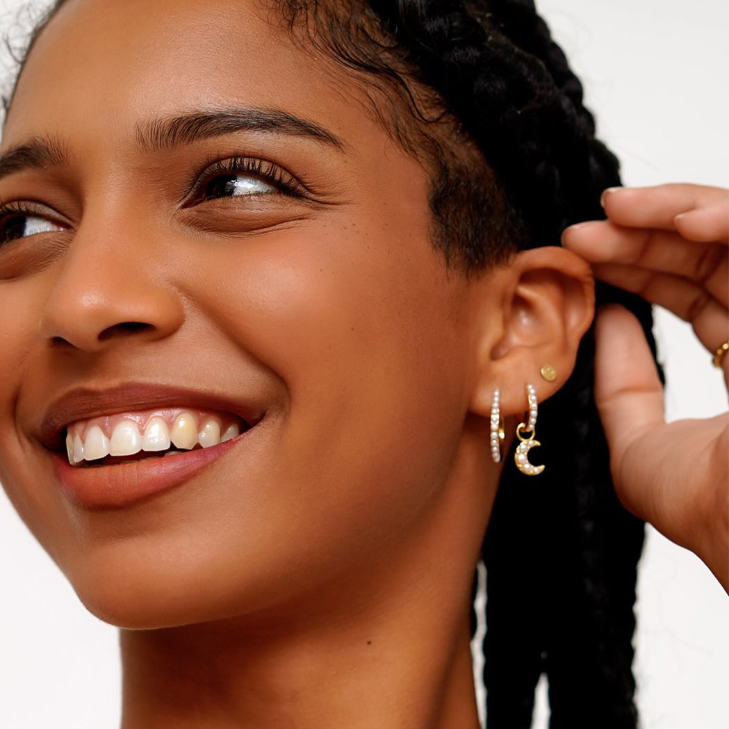 Happy Stud Earring - Gold