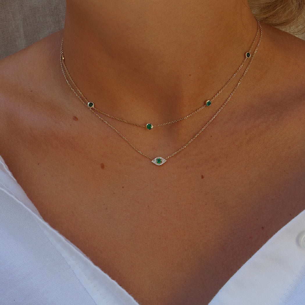 Five_Necklace_Emerald_Worn