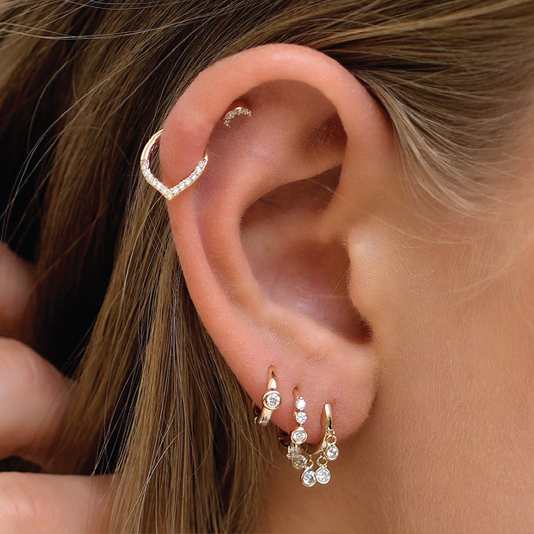 Solitaire_Hoops_Earrings_YG_Worn