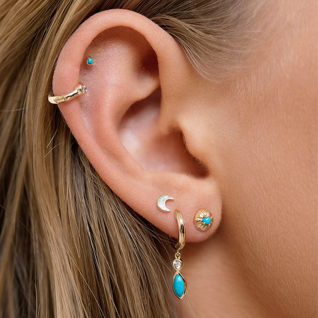 Turquoise_Pendant_Hoops_YG_Worn