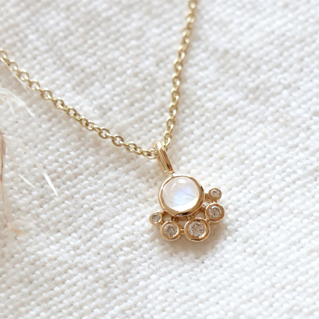crown necklace