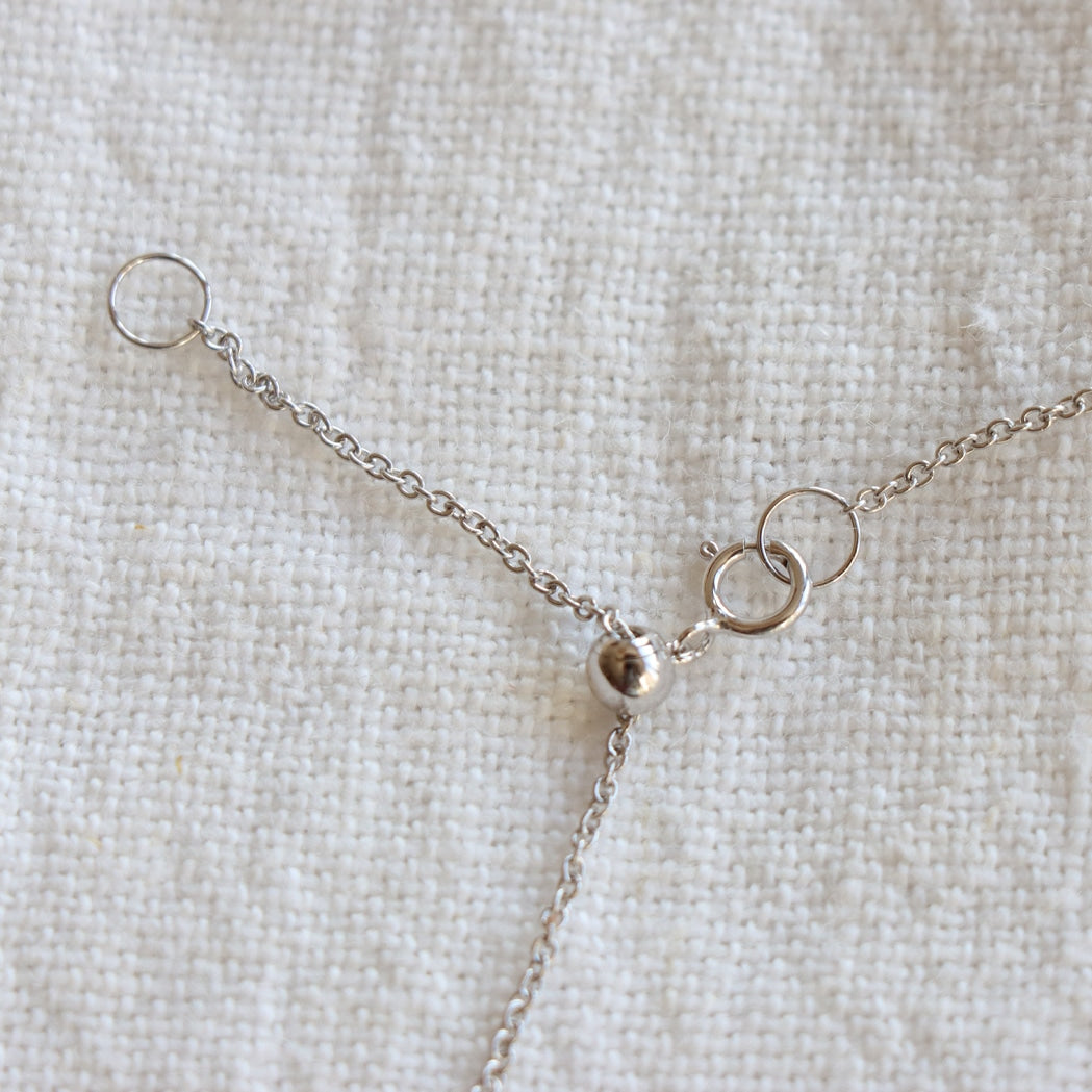 diamond necklace white gold closure
