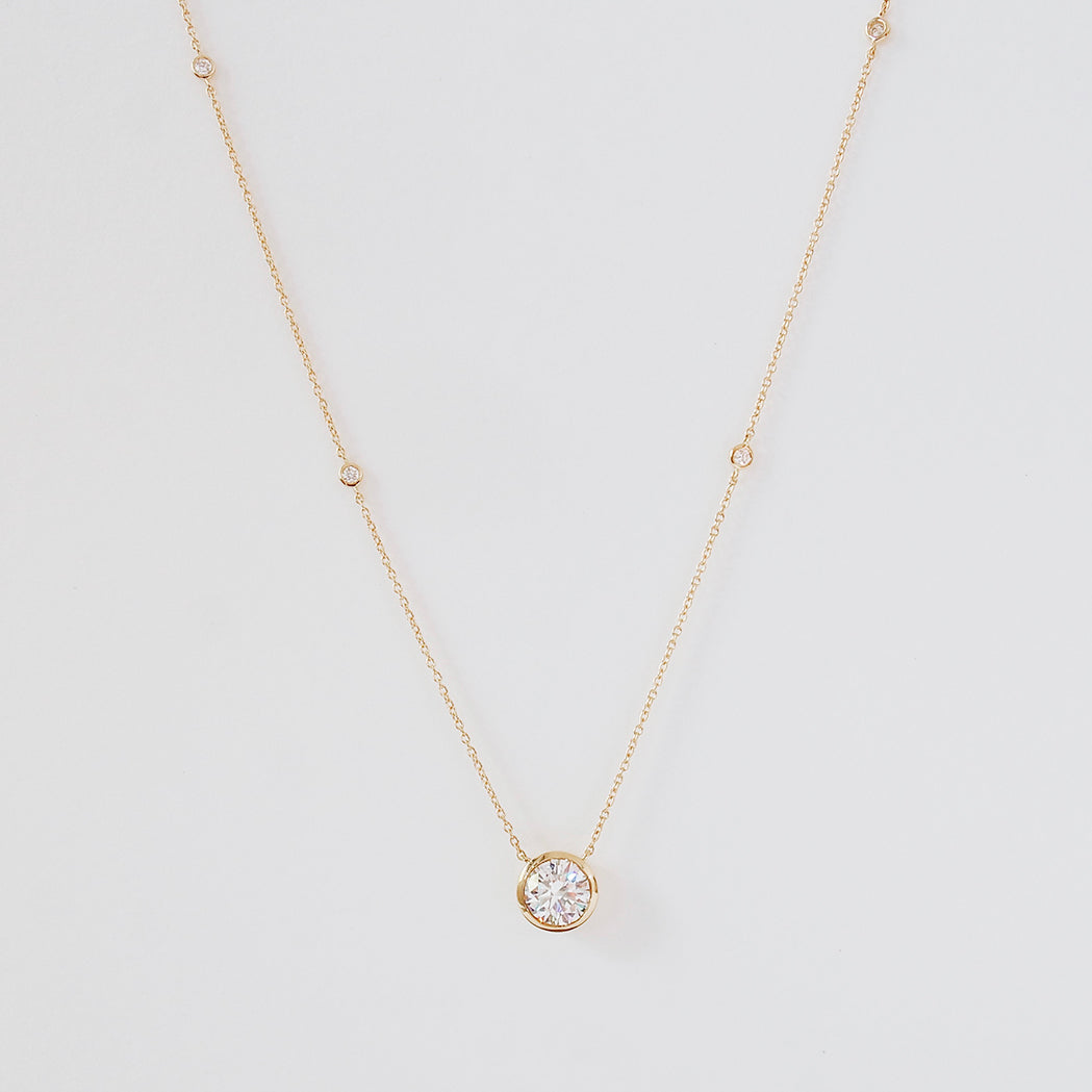 Round Solitaire Necklace -  Closed Setting - Gold & Diamond
