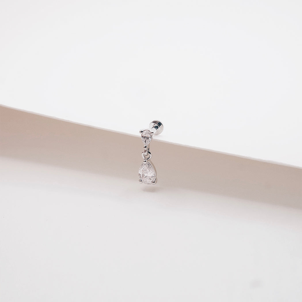 Alba Ohrpiercing – Gold & Diamanten