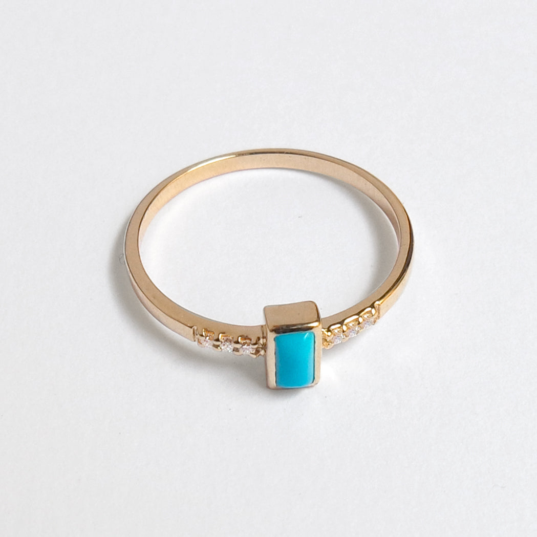 Arizona Turquoise, Diamond and Gold Ring