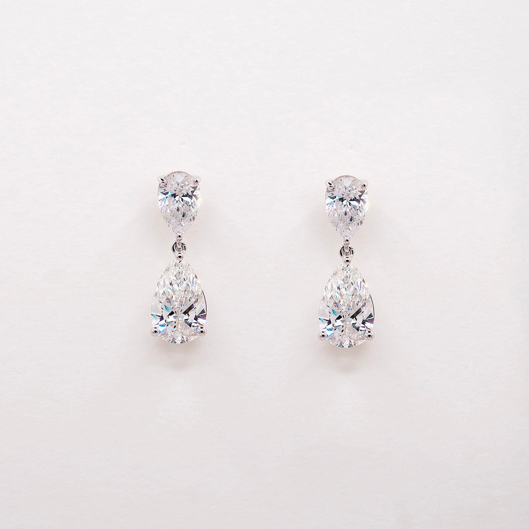 Elara Ohrringe – Gold & Diamanten (4,5 Karat)