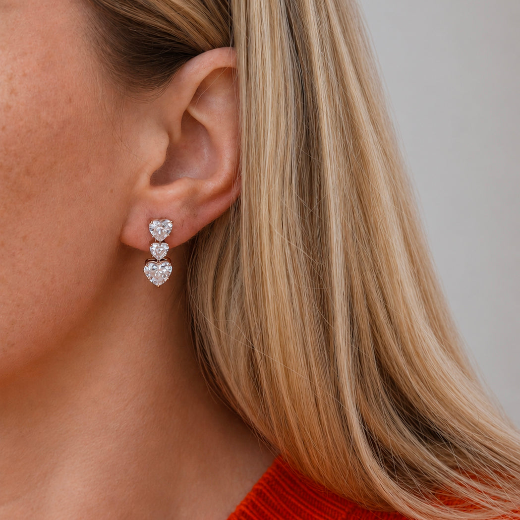 Boucles d'Oreilles Coeurs Pendantes - Or & Diamants (6 carats)