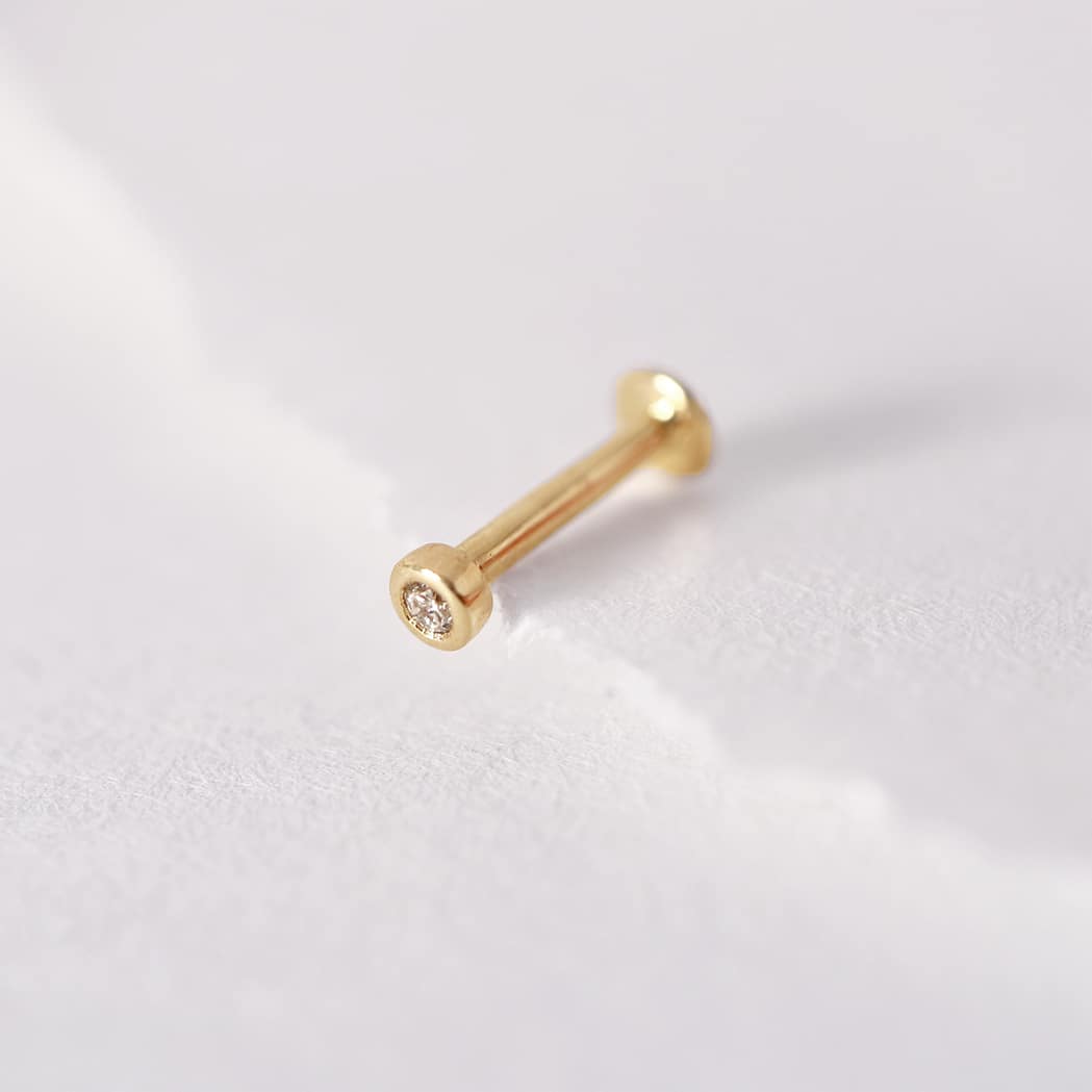 Solitaire Gold & Diamant Ohr Piercing - 1.5 mm