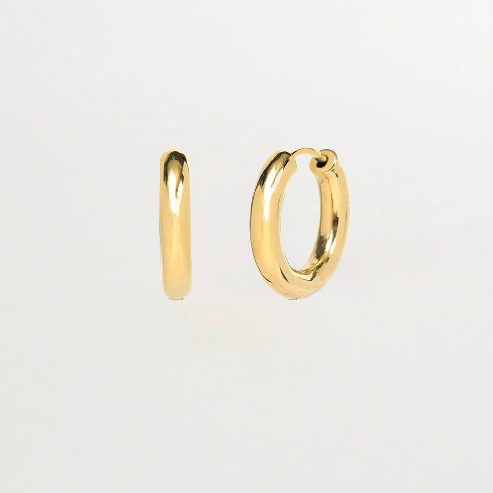 Scarlett Hoop Earrings - 10 mm