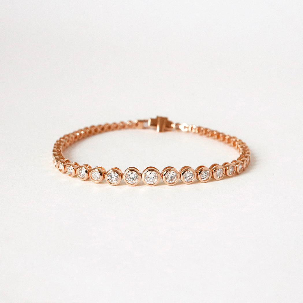 Tennis Round Gold & Diamonds Bracelet