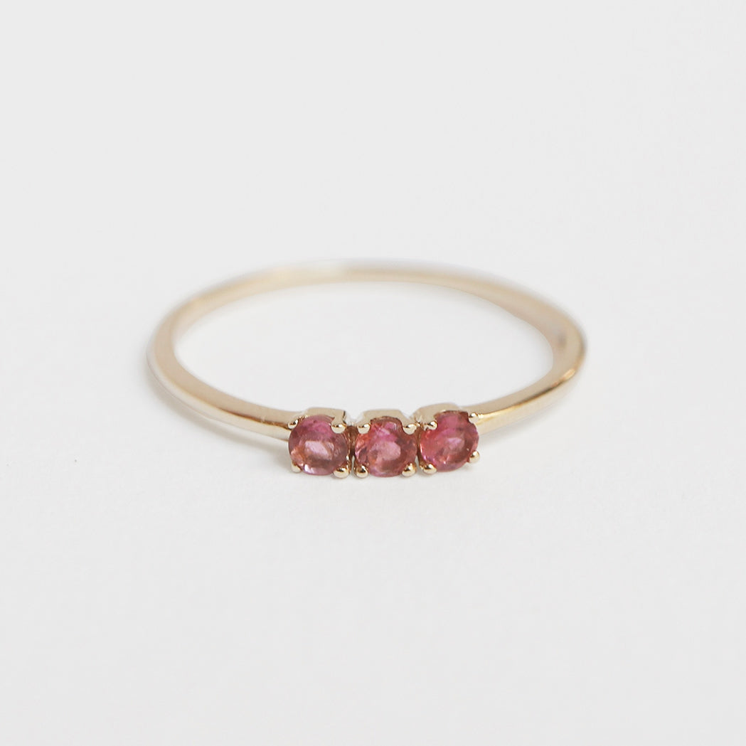 Gold & Pink Sapphire Le Trio Ring