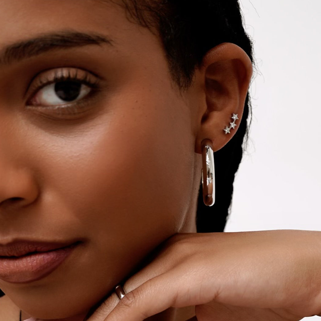Vega Ear Piercing - Gold & Diamonds